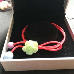 Hand bracelet